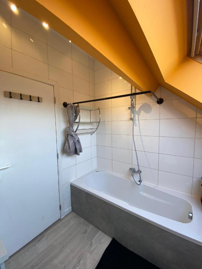 Cosy 2-Bedroom Apartment In The Center Of Hotton Exterior foto